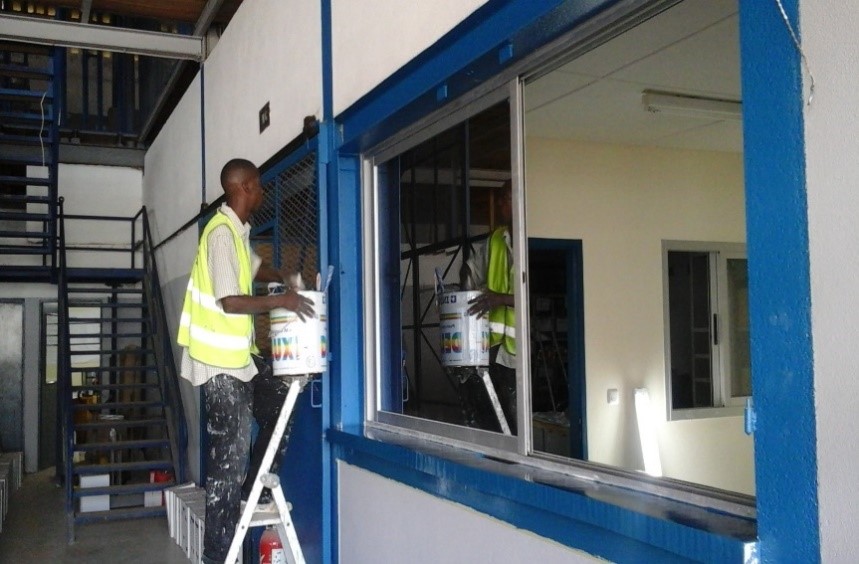 Montage de pylônes auto 61 pour STA